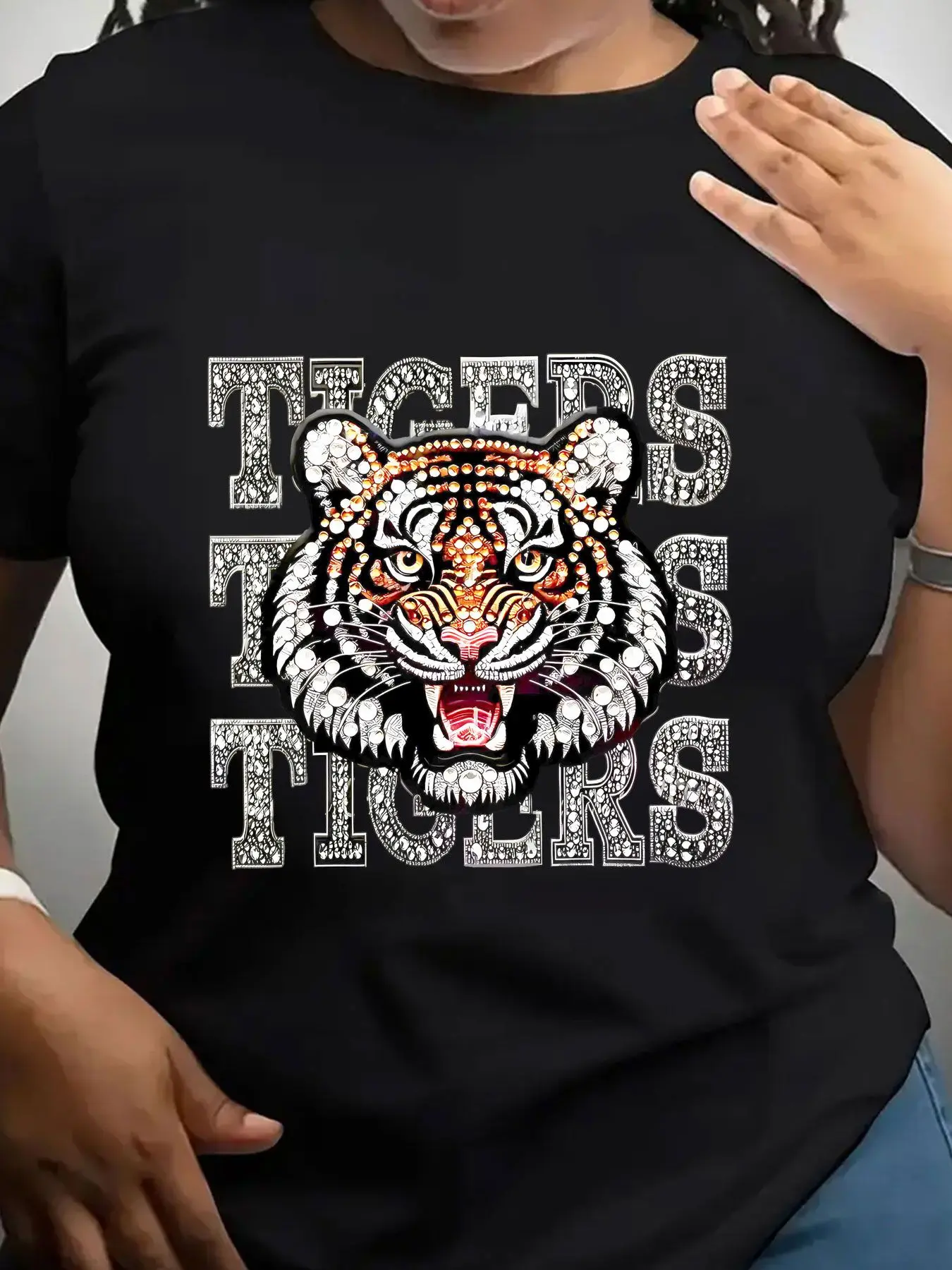 Women's Trendy Crew Neck T-Shirt Tigers Text with Tiger Head Suitable for Casual Sportswear