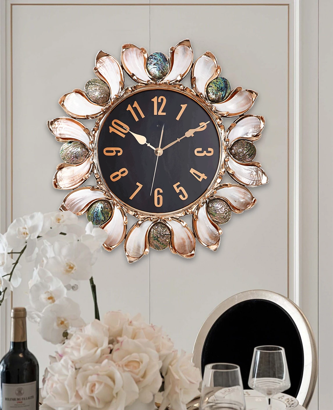 Rose gold aluminum three-dimensional clock face pearl shell silent movement wall clock