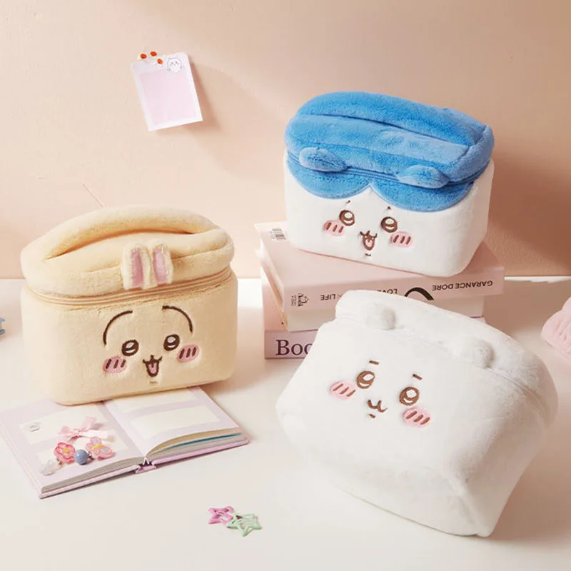 MINISO Kawaii Chiikawa borsa per il trucco portatile simpatico cartone animato Anime peluche ricamato espressione portatile Washbag giocattoli per i