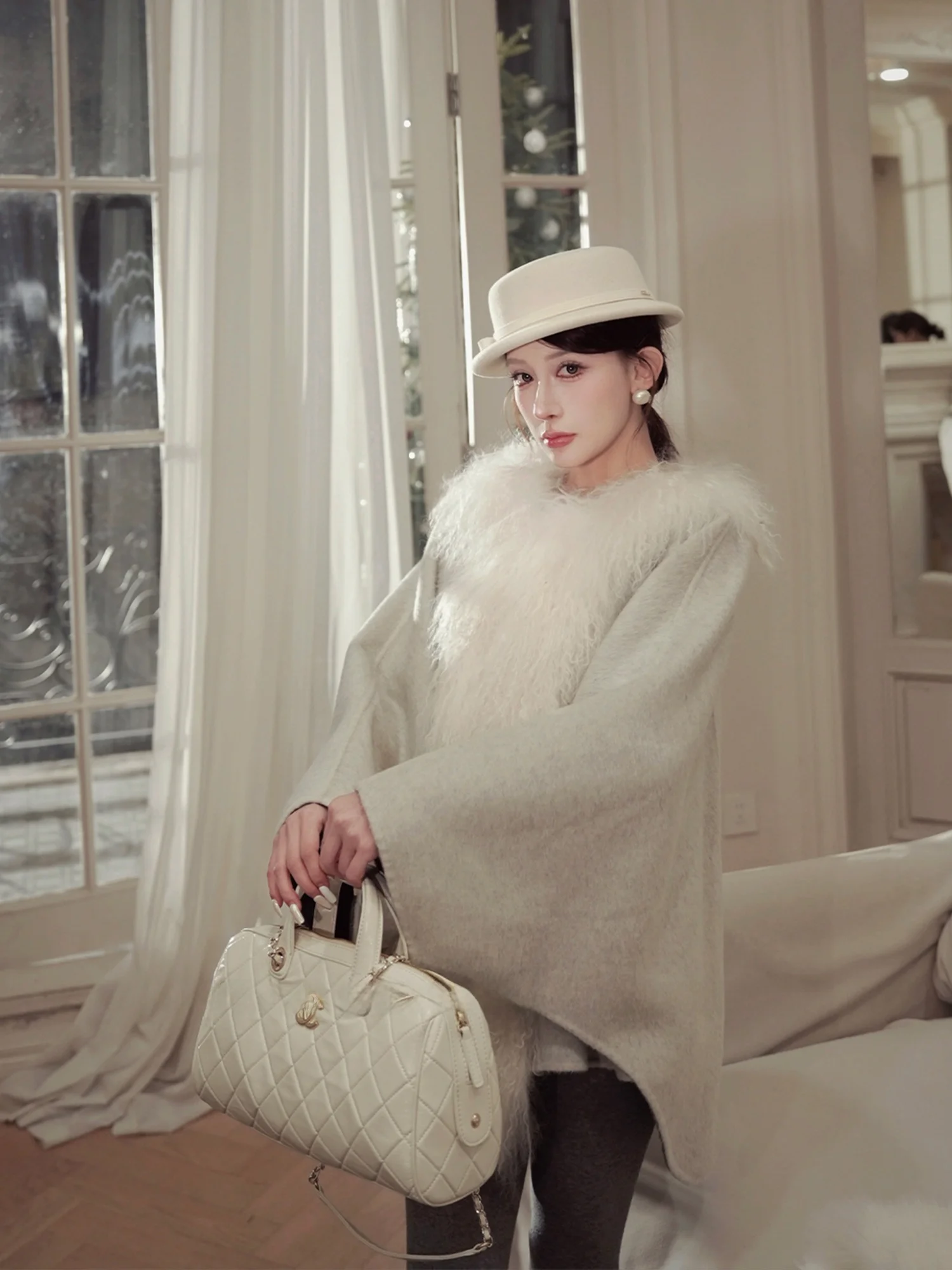 

Woolen Coat Original Design Faionable Commute Versatile 00% Camere New Elite Sle round Ne Thi Winter Coat