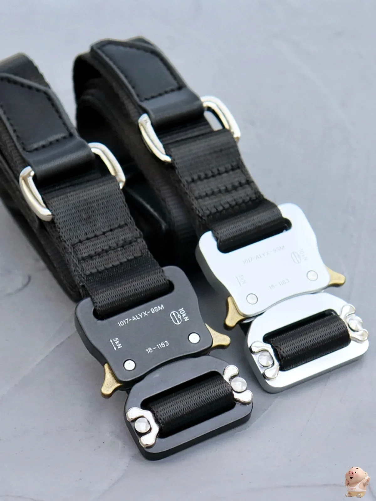 New Style  1017 ALYX 9SM Classic Rollercoaster Belt Men Women Silvery Metal Buckle ALYX Belts Jacquard Logo Labeled