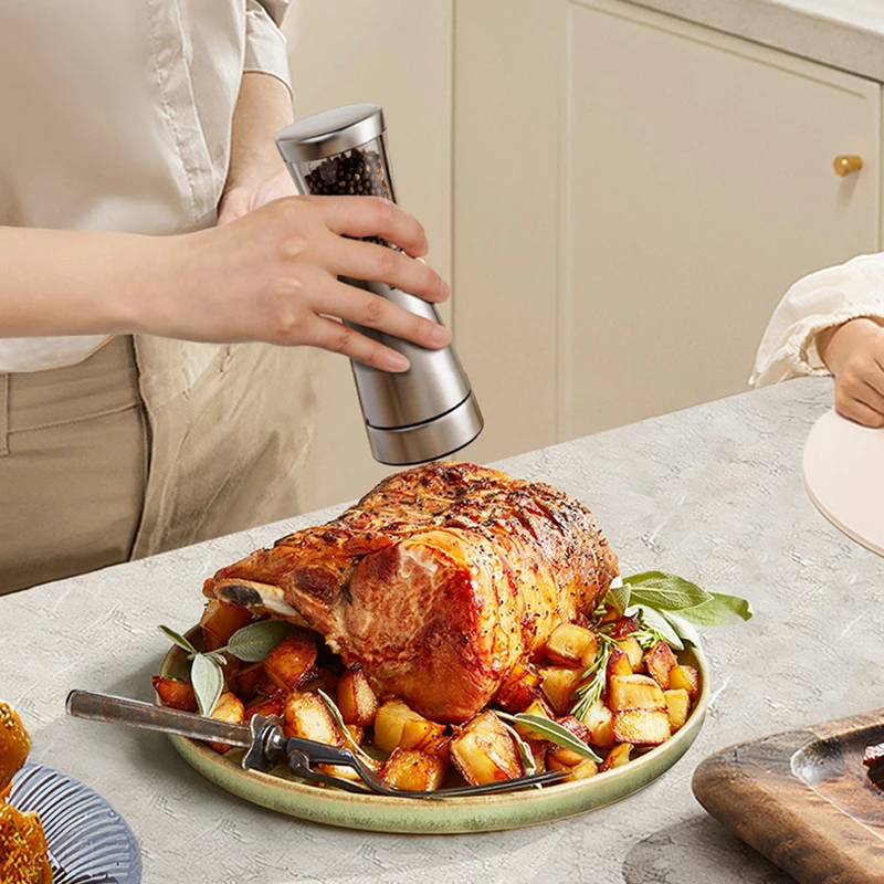 Rechargeable Electric Pepper Grinder Pepper Mill with 5 Adjustable Gears for Kitchen With USB Rechargeable Peppercorns