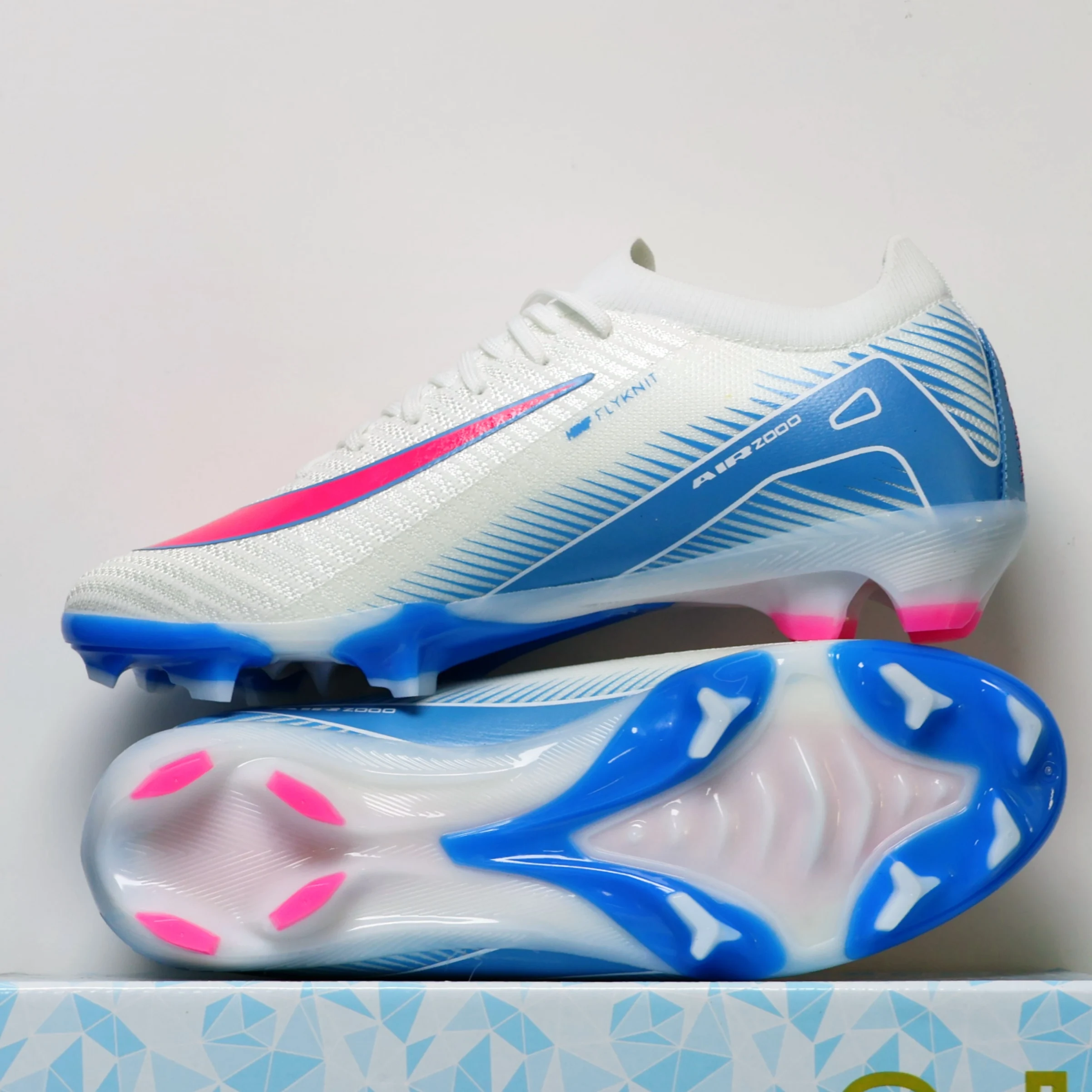 8516 High Quality Mens Soccer Shoes TF/FG Non-Slip Turf Soccer Cleats for Kids Training Football Boots Chuteira Campo 35-46
