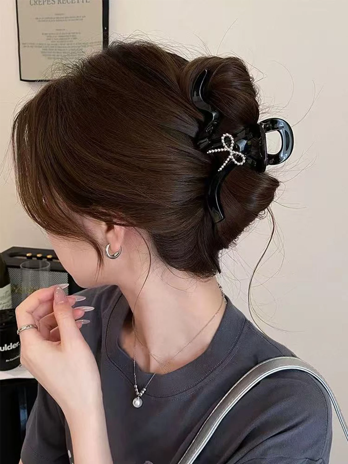 1pc Simple and Elegant Silver Bow Wave Hair Clip Large Size Bun Shark Clip for Updos Suitable for Thick Hair