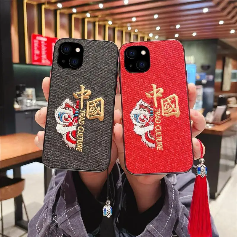 

Для Apple 15 Phone Premium Feel Iphone 14 объектив все включено 13 Персонализированная ткань вышивка китайский стиль Лев Пробуждение Xs