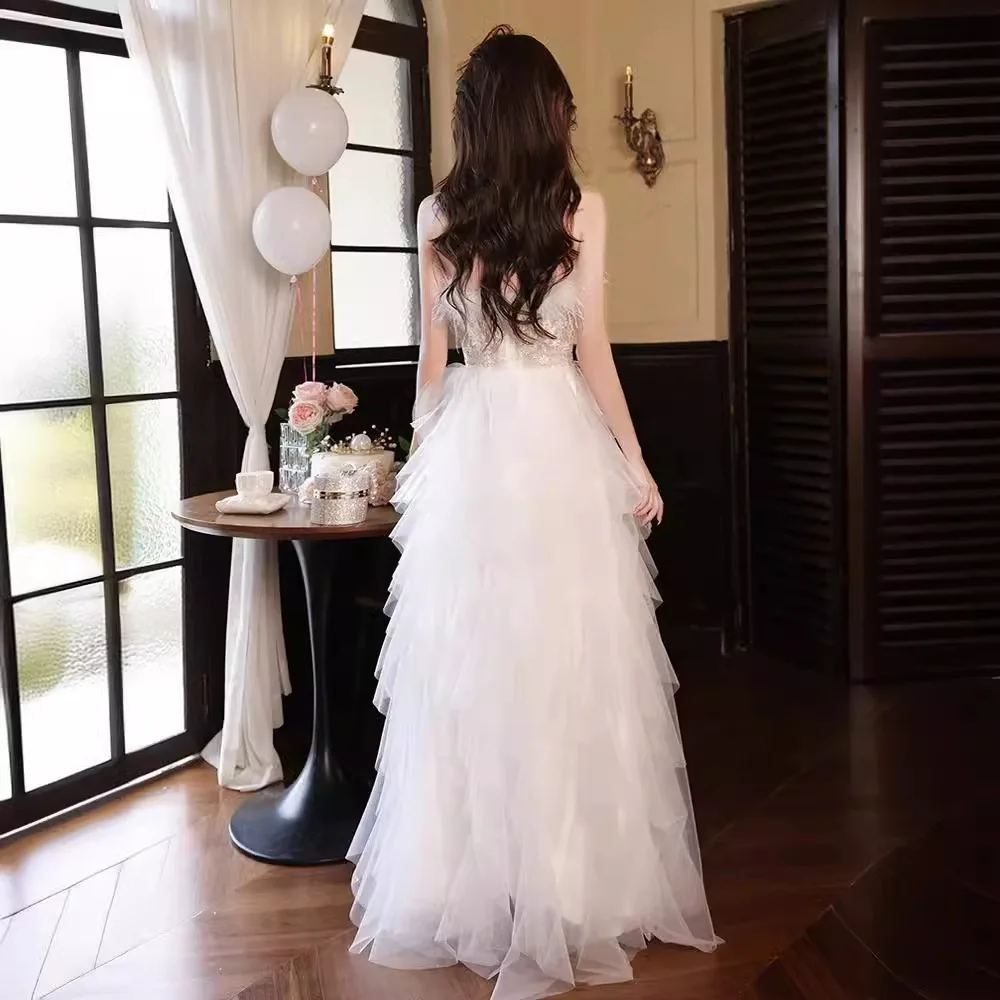 Abito da sera, abito regalo di compleanno, stile piuma di fascia alta, sensazione di fascia alta, senza spalline, socialite per banchetti con spalle scoperte