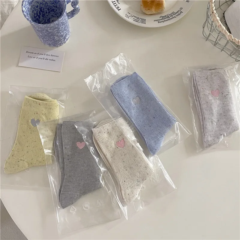New Love Heart Embroidery Women Socks Cotton Knitted Breathable Japanese Kawaii Spring Summer Fashion Harajuku Middle Tube Socks