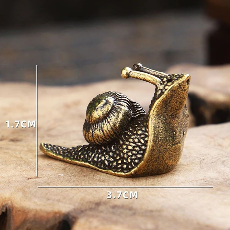 △ 1Piece Make Old Brass Snail Ornaments Animal Sculpture Mini Tea Pet Zen Garden Decoration Gift Handmade Metal Feng Shui Crafts