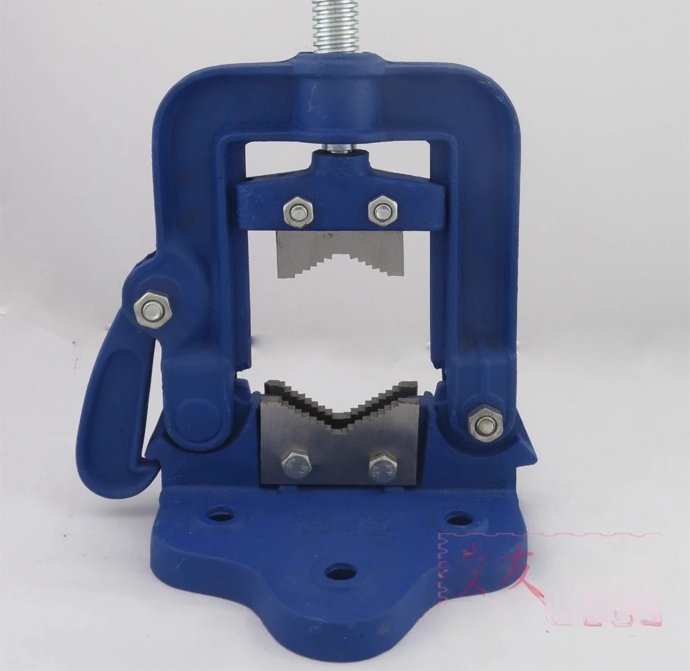 

Heavy Duty Pipe Bench Vise 4 Inch No. 3 Gantry Pliers