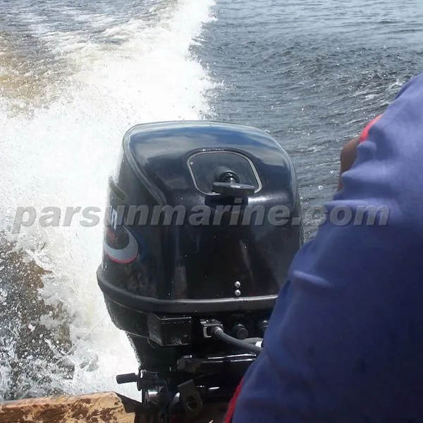 Motor de popa 40HP e compatível com Yamaha E40X
