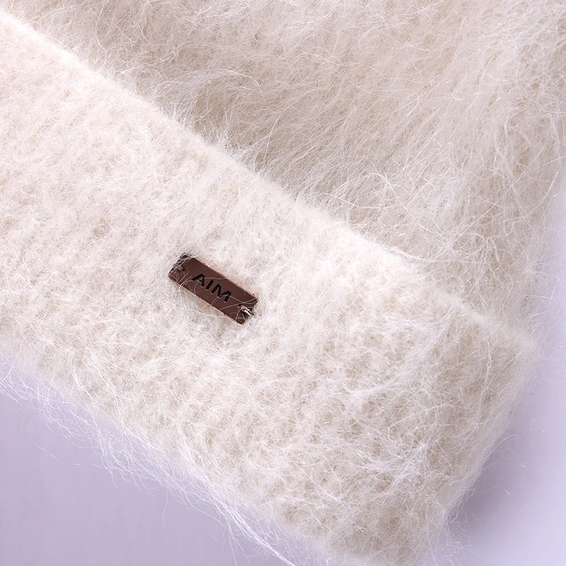 2024 New High Quality Alpaca Wool Beanies for Women  Warm Soft  Cute Plush Winter Hat White Thickened  Protection Knit Hat