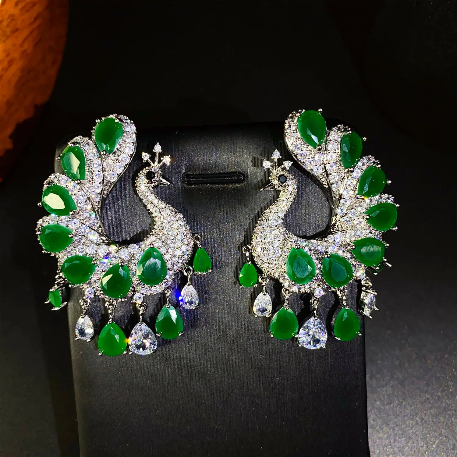 

Unique Glamour Women's Focus Jewellery Set Peacock Shaped Earrings Elegant Women Prom Banquet Party Gift Wedding E254