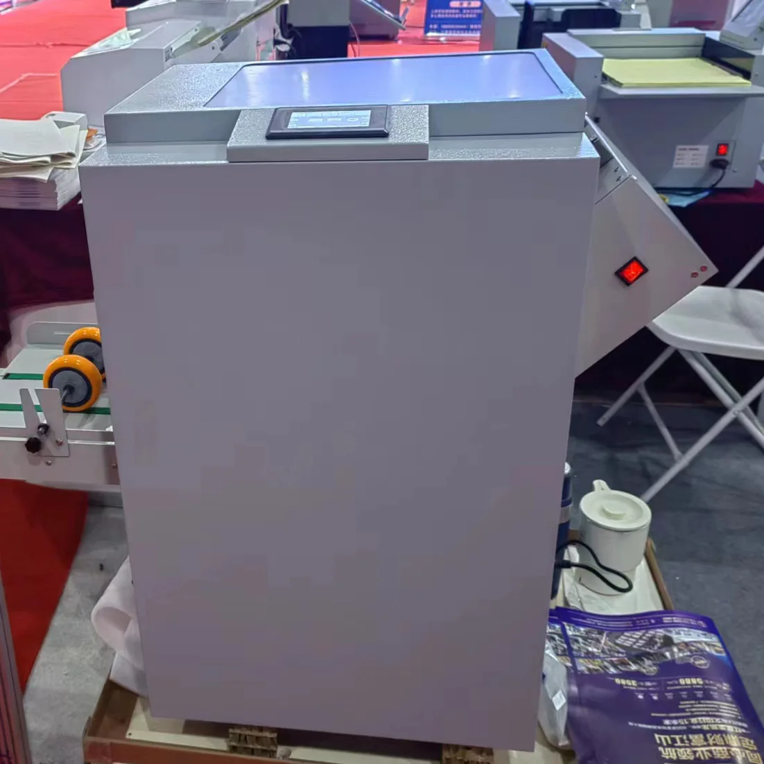 Binding folding machine equipment line saddle seam double head factory graphic binding folding machine