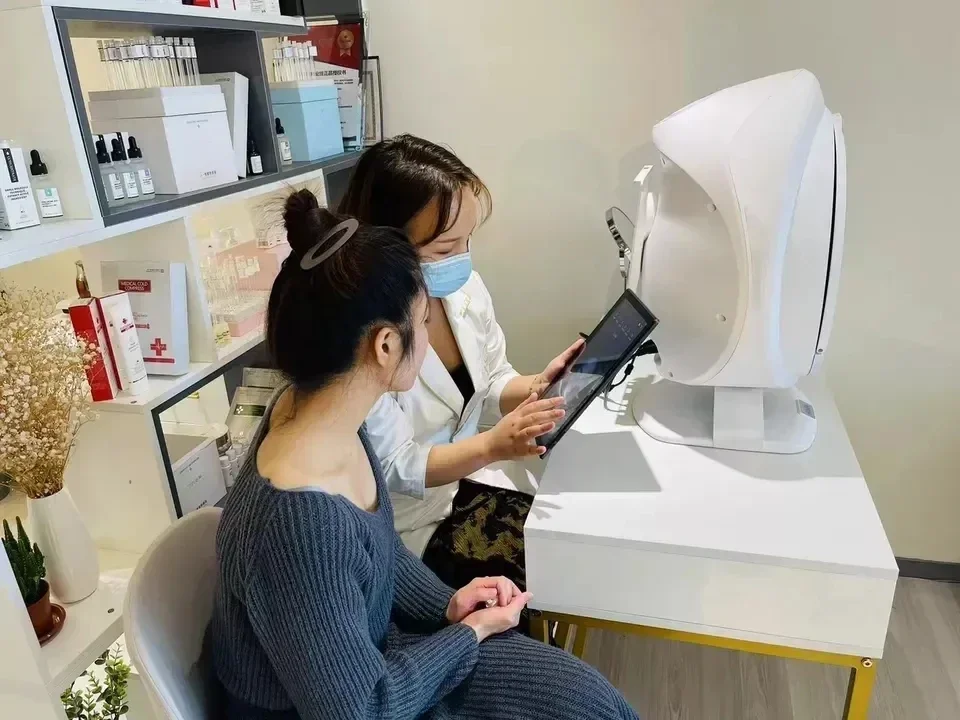 アルスラ インテリジェント スキンアナライザー 3D フェイシャルスキャナー マシン（iPad搭載、3600万画素高解像度顔テスト分析機能付き）