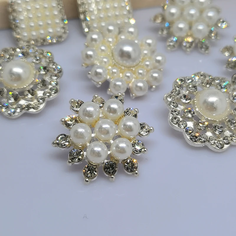 Luxury Silver Pearl Fashion Decor Buttons Of Clothing Flower Round Square Rhinestone High Quality Button For Women Dress Sewing