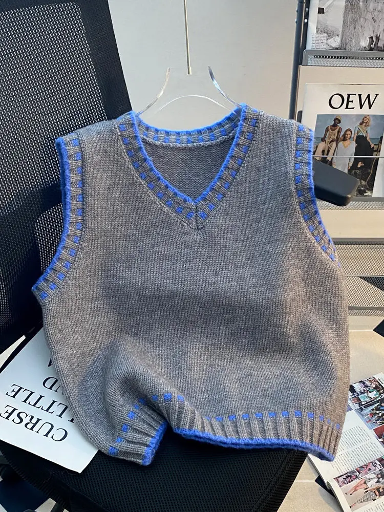 

Нежный серый вязаный жилет для женщин, без рукавов, с V-образным вырезом, повседневный, универсальный, в стиле преппи, трикотажный топ