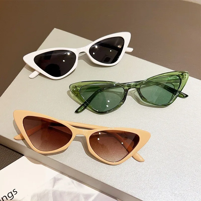 Cat Eye Women Classic Plastic Sunglasses Outdoor UV Retro Fashion Round Lens Summer Beach Wild Eyewear