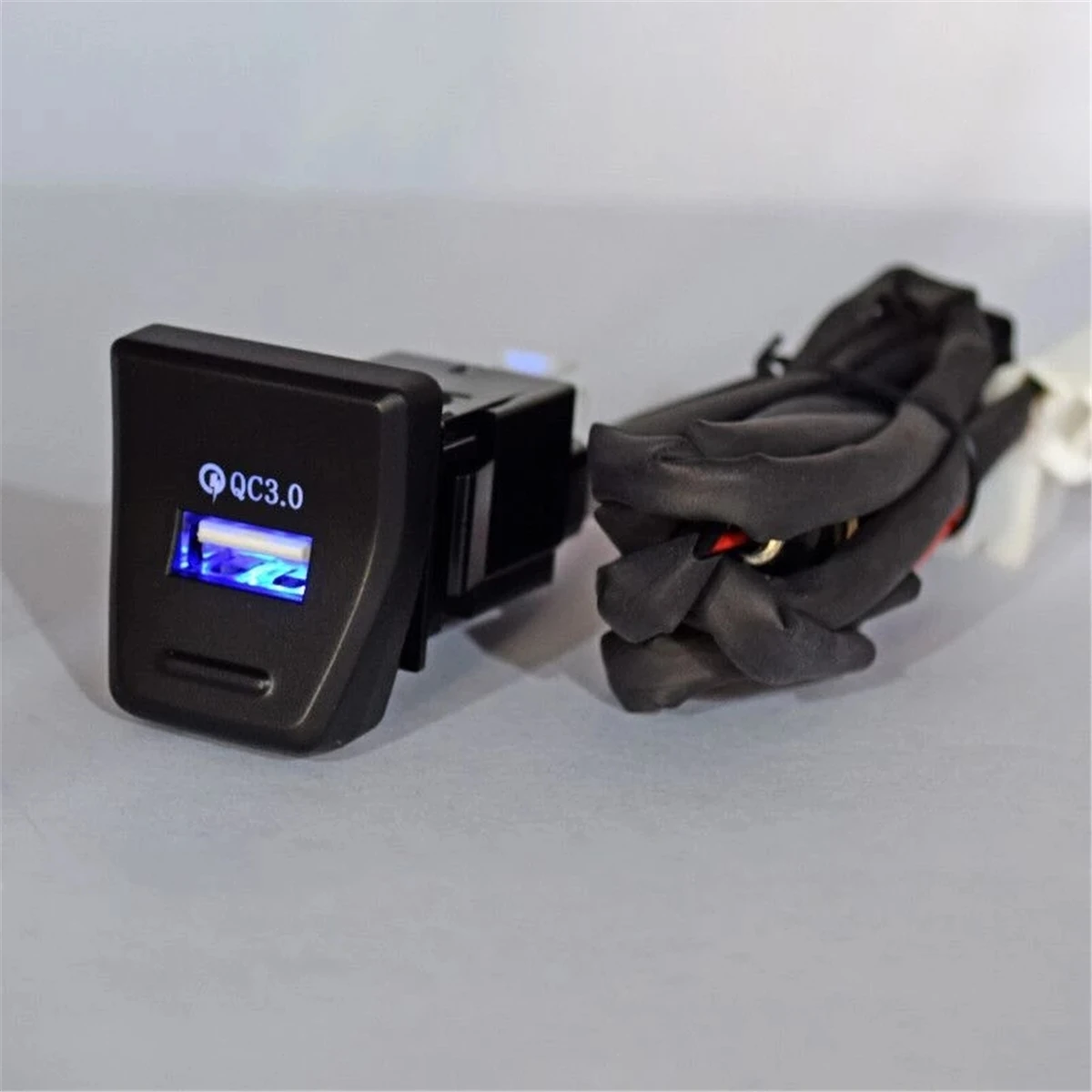 Car Middle Control Position Socket Dual USB QC3.0 Fast Charging Outlet Power Adapter Phone for Toyota RAV4 Wildlander 2020-2024
