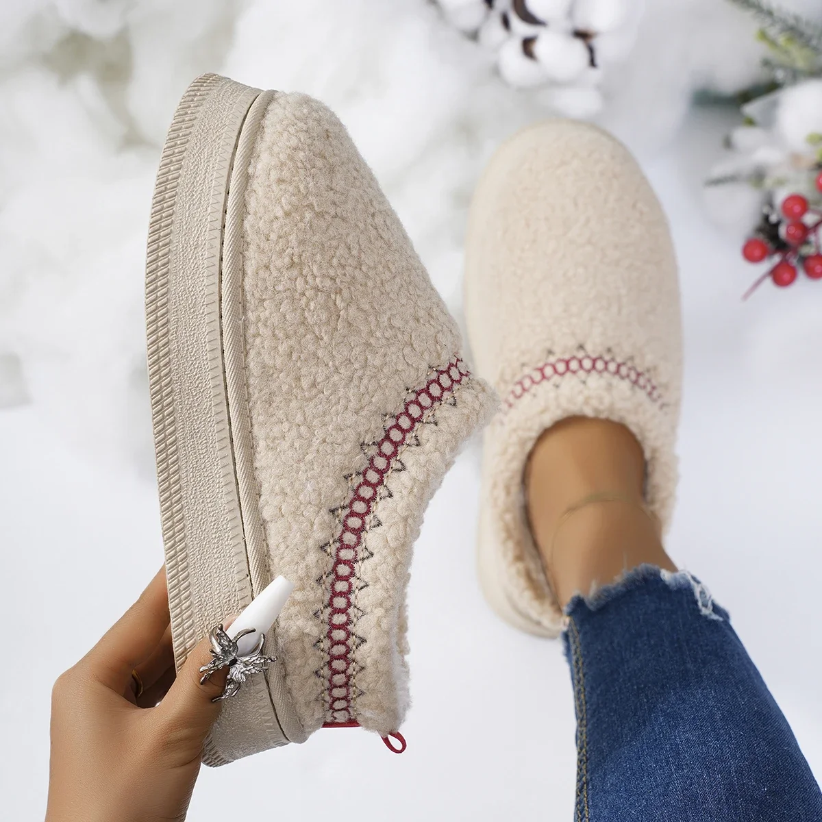 

New Warm Fur Ankle Boots Women Flats Platform Slippers Plush Flip Flops Winter Cotton Shoes for Women Brand Design Snow Botas