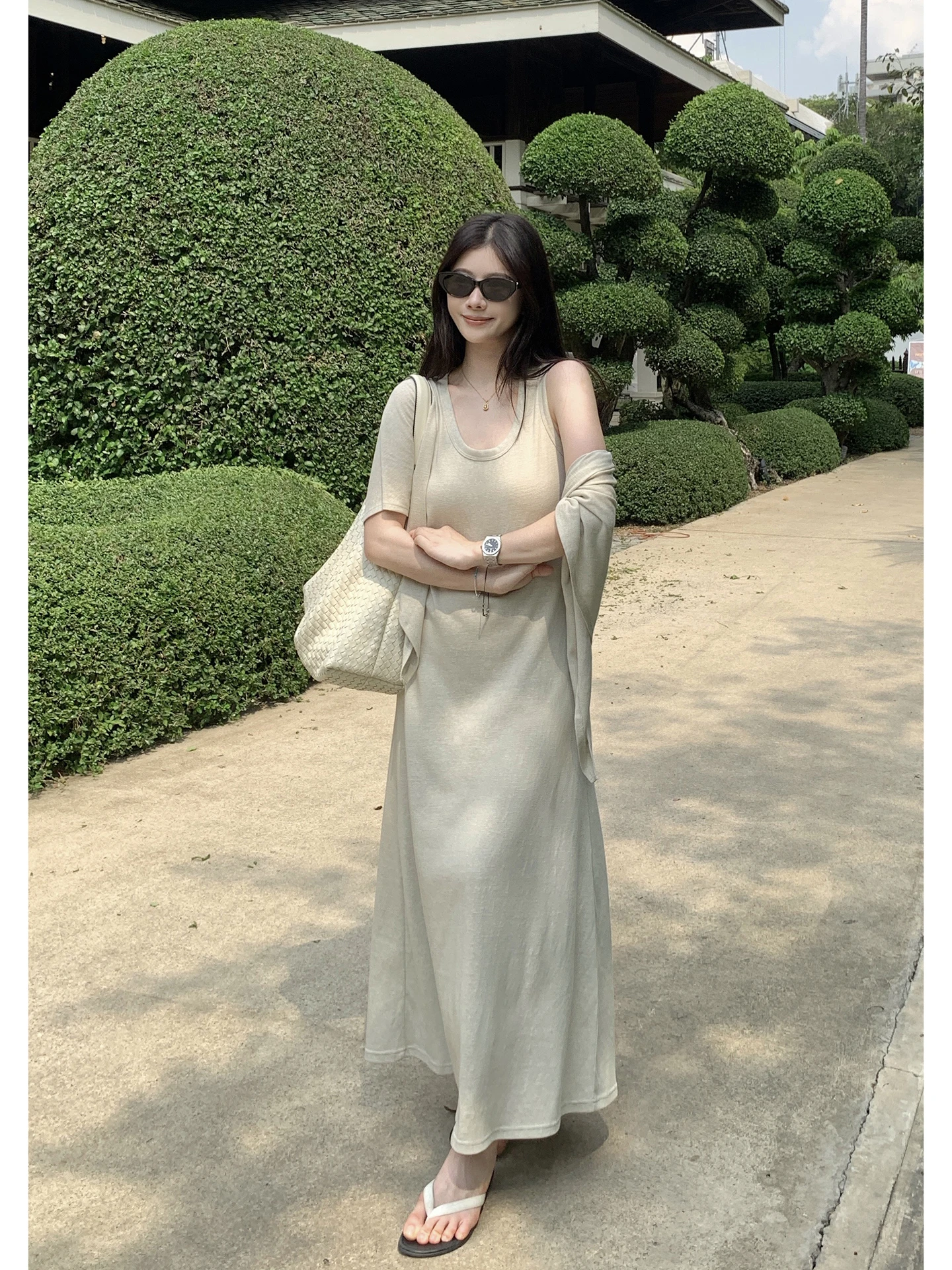 

EKOOL Winter Floral Texture Sleeveless Vest Dress Women's Summer New Versatile Slim A-Line Long Dress Korean Style Knitted Dress