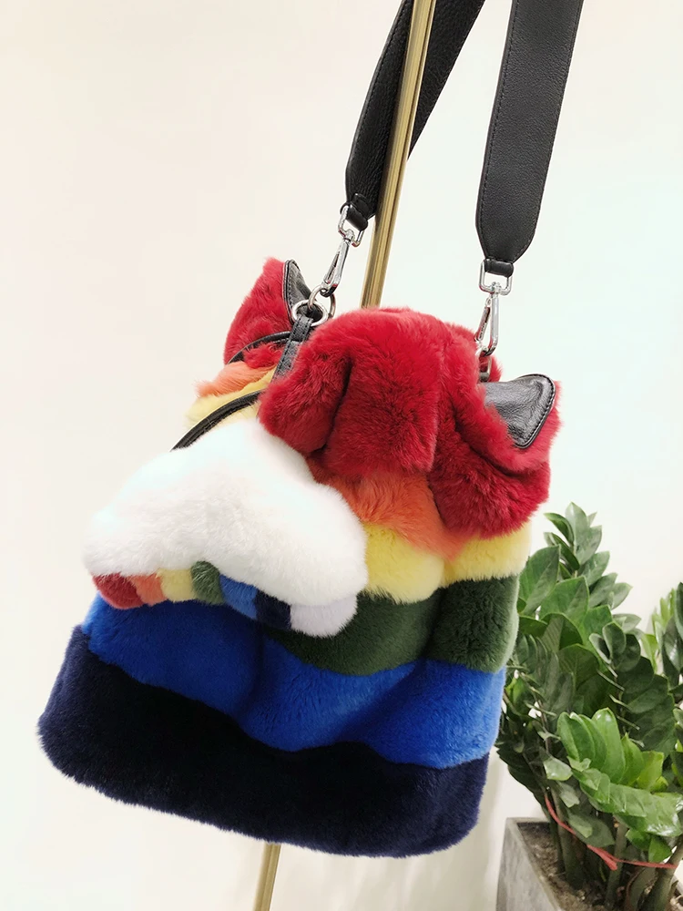 Tas Selempang Mewah Berbahan Bulu Asli Warna Pelangi Model Bucket, Fashionable, Serbaguna, Kapasitas Besar, Bisa Dipakai di Bahu atau Selempang