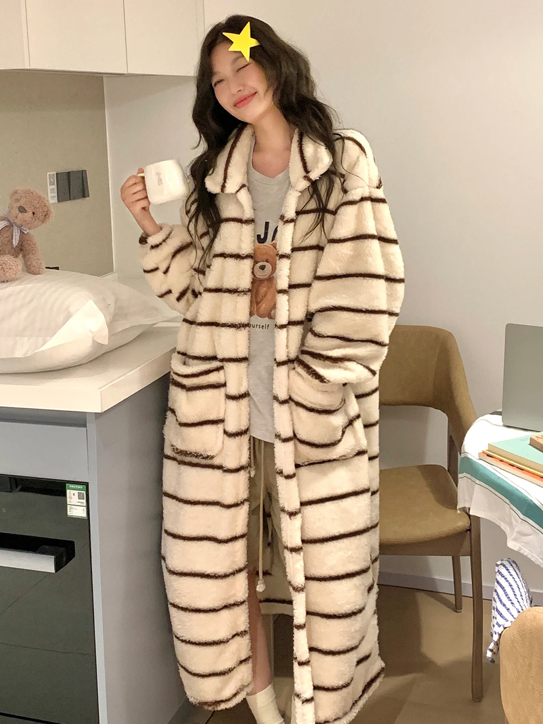 Thickened Extended Coral Fleece Robe High Collar Open Cardigan Flannel Sleepwear Women Simple Striped Can Be Worn Outdoor Hom...