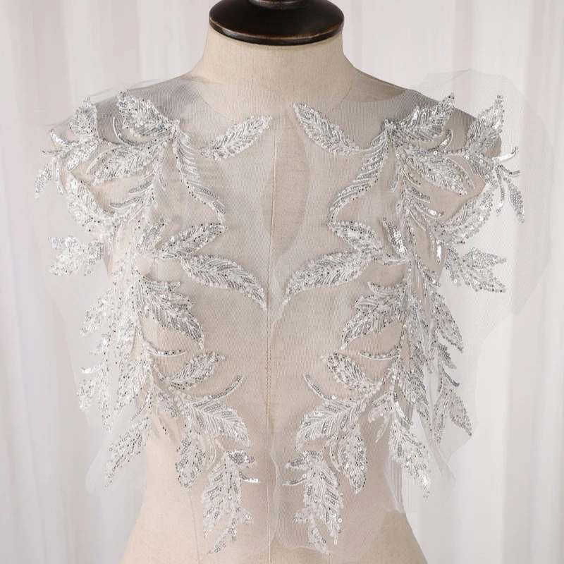 White Hand sewn Glass Drill Mirror Flowers Sparkling Applique Beading Rhinestone Shoulders Wedding Dress DIY Patch