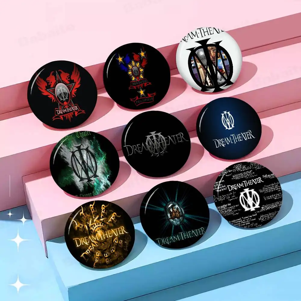 D-الحلم مسرح الثقيلة روك باند دبابيس جديدة لينة زر دبوس سخيف Gnarpy على لوح التزلج ميمي شارة ألعاب جمع الهدايا