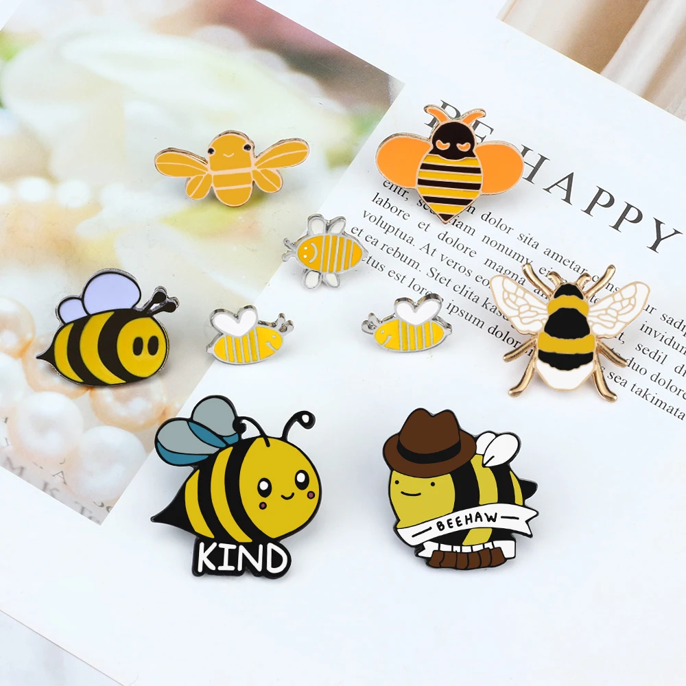 Cute Insect Bee Series Lapel Pins Cartoon BEEHAW KIND Brooches For Friends Animal Honey Bee Enamel Badge Bag Denim Jewelry Gifts