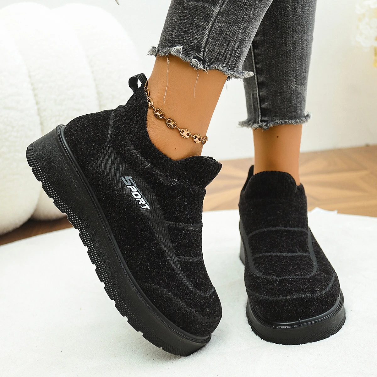 أزياء جديدة نمط مريح ارتداء مقاومة المضادة للانزلاق أحذية نسائية الشتاء أنيقة بلون جولة رئيس أحذية العمل الدافئة