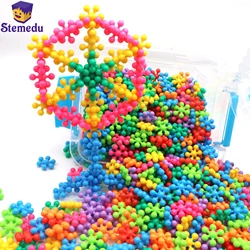 Plum Blossom Blocks 3D Bricks Rotatable Fun Puzzle Insertion Assembled Snowflake Kindergarten Enlightenment Early Education DIY