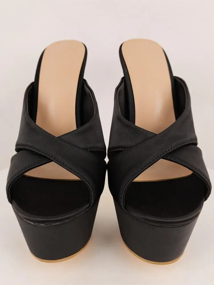Damen Mode-Design Überkreuzte Plateau-Stiletto-Mules Sexy Offene Zehen High Heels Schuhe für Party & Abendgarderobe
