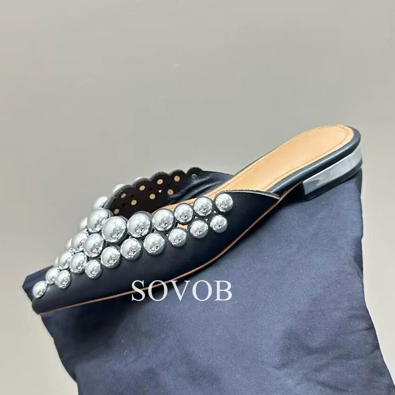 2024 Women\'s Genuine Leather Pointed Flat Slippers Metal Decoration Lazy Mules Spring And Autumn Leisure Vacation Dress Shoes