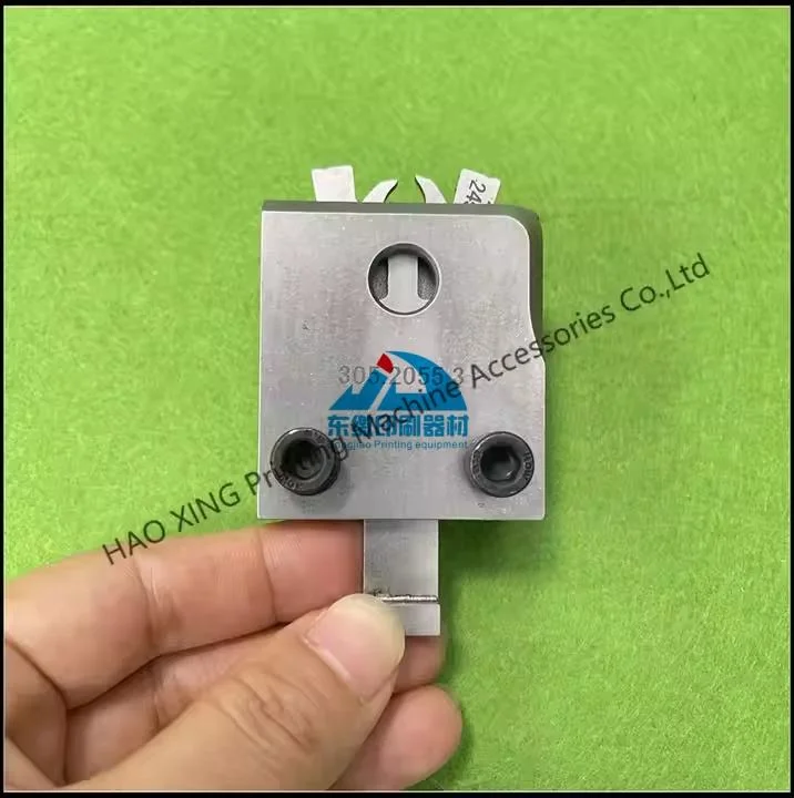 أجزاء رؤوس خياطة عالية الجودة لوحة خلفية فاصلة 305.2055.3 لقطع غيار مولر مارتيني لوحة خلفية فاصلة #1