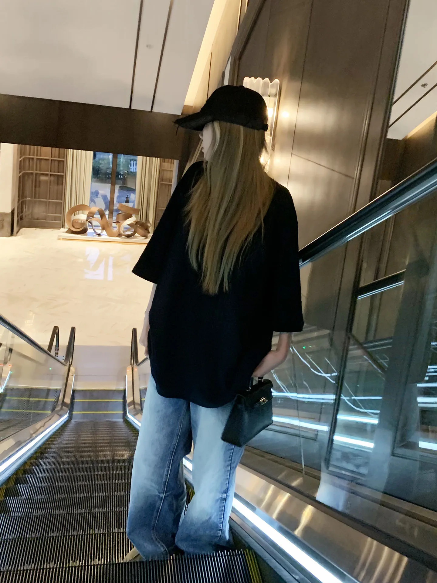 

Slimming Effect Knitted ort Sve T-irt Women's Loose Fit round Ne Seven Sve High Weight German Velvet Top