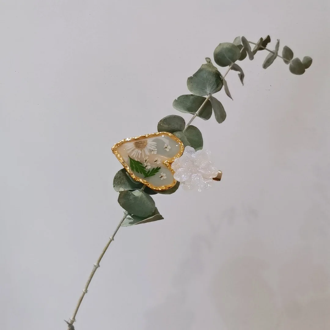 3174 بالجملة 1/5/10 قطعة عينة النبات المجففة زهرة مشبك شعر منقار البط كليب القلب لطيف ريترو ستايل زهرة الشعر التبعي