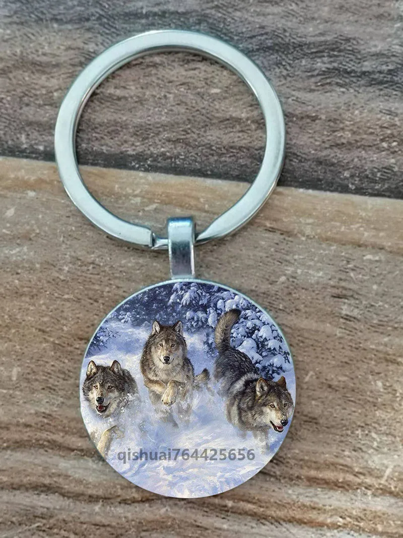 Wolf Key Ring Howling Wolf And Moon Key Ring Single-Sided Glass Key Ring Wolf Head Pendant Key Ring