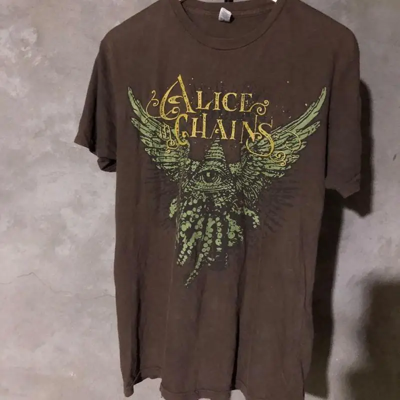 Alice In Chains dató 2016 camiseta de manga corta estilo clásico marrón Vtg