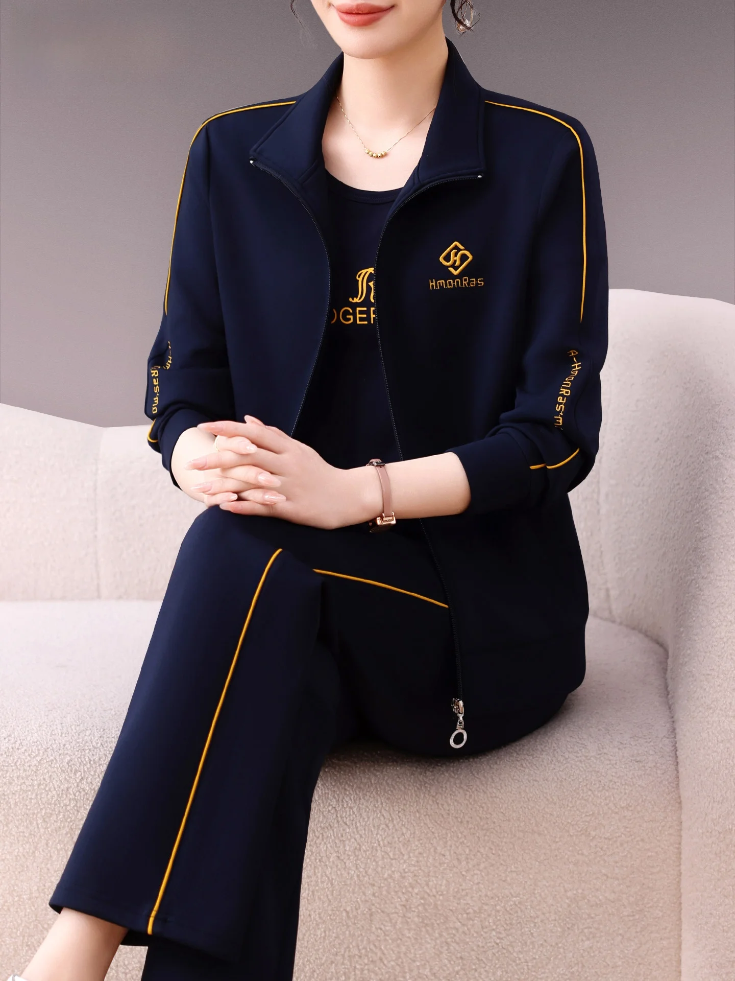 Set di abbigliamento sportivo di fascia alta per la mamma Set di magliette da corsa casual da donna di mezza età e ly Fitn Running Primavera Autunno