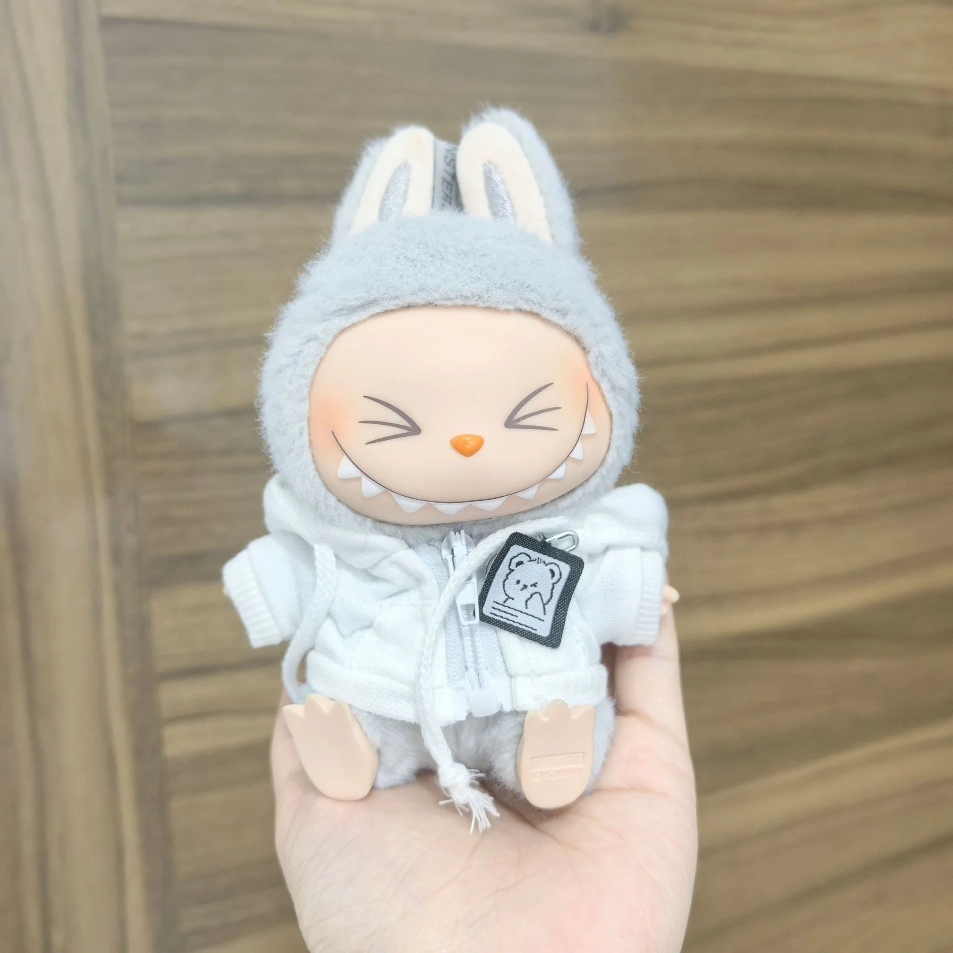 

15/17cm Labubu V1 V2 V3 Doll Clothing Fashion Hoodie and Pants Set Korean Idol Trendy DIY Doll Clothing Accessories Toy Gift