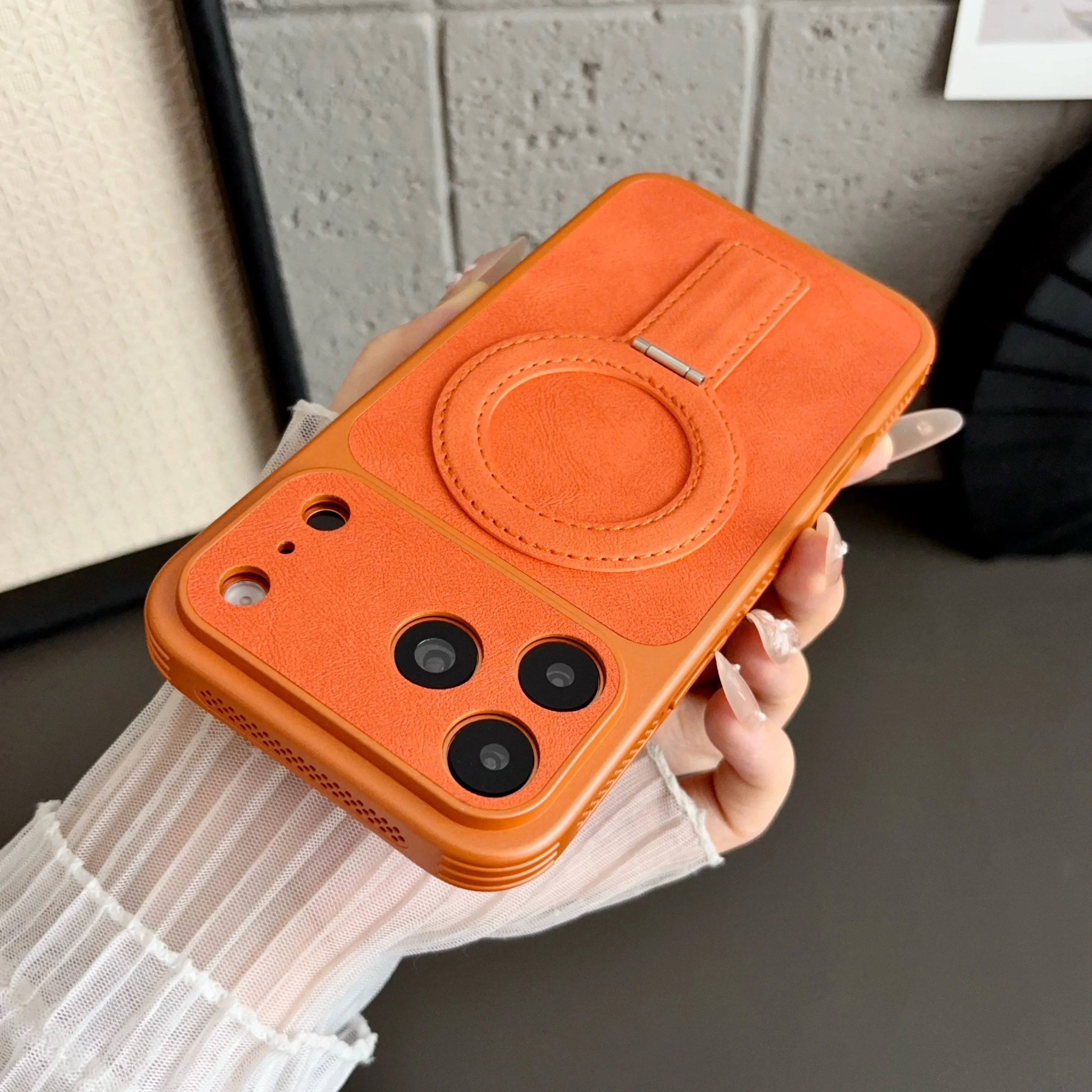 Phone Cases With Stand - Magnetische Handyhülle mit unsichtbarer Halterung für