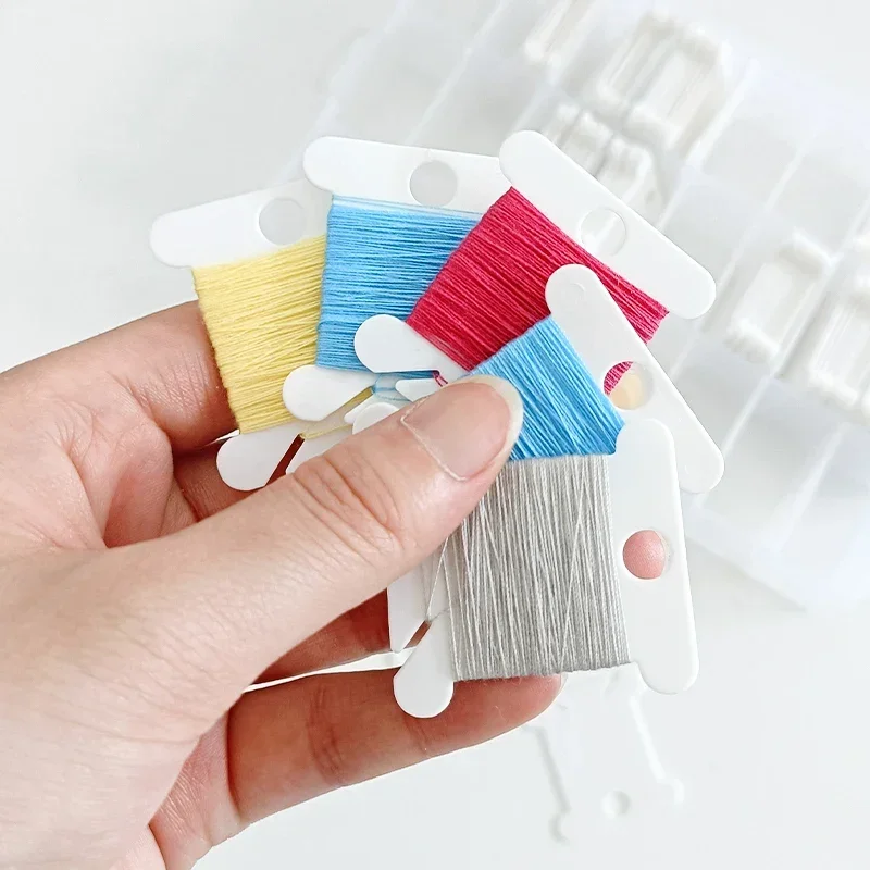 50pcs Plastic Floss Bobbins with 1pc String Winder Bobbin Cross Stitch Card Thread Yarn Holder DIY Embroidery Sewing Accessories