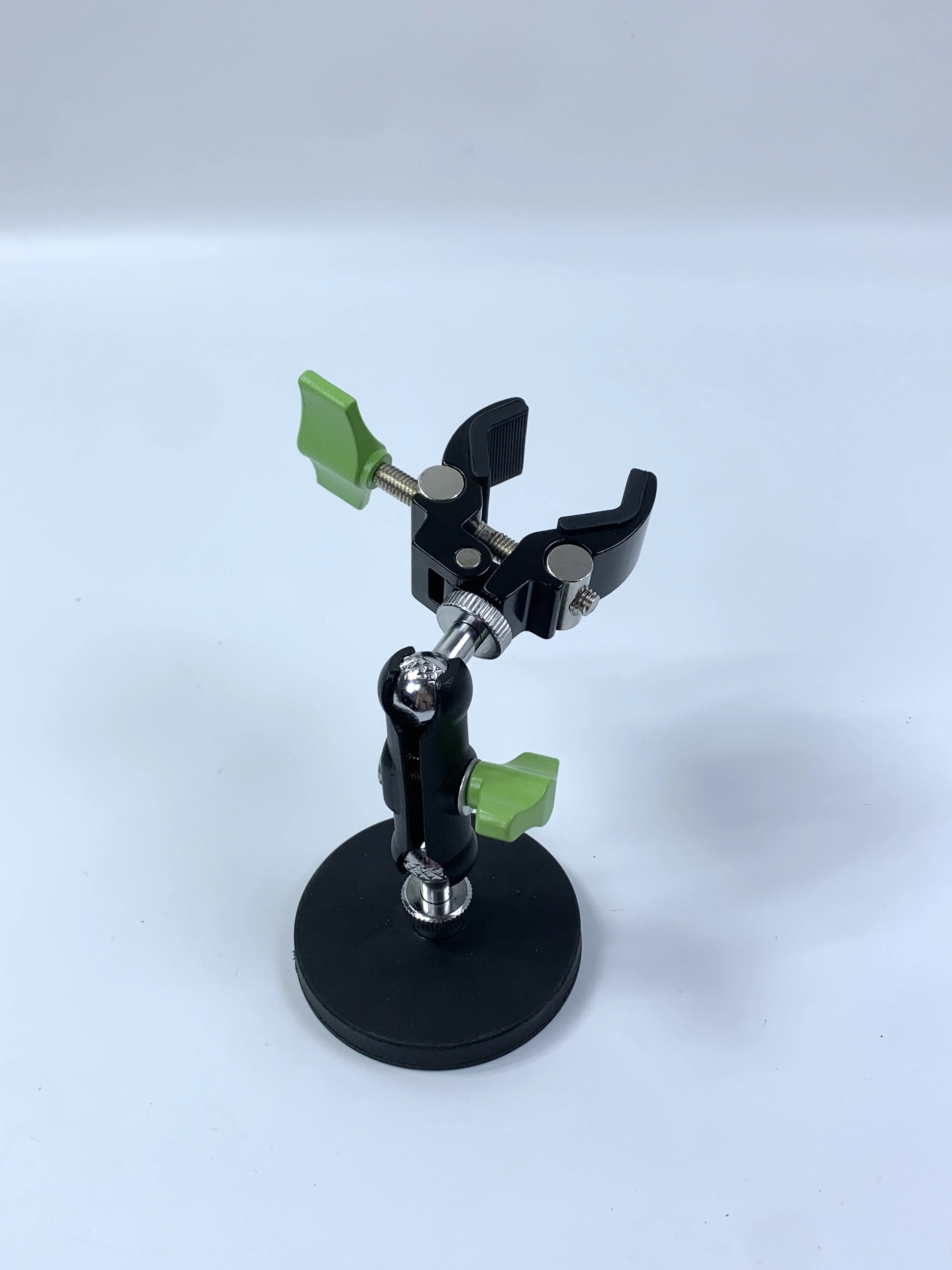 360 Degree Rotatable Multifunctional Magnetic Base Circular Tube Clamp Metal Joint for Fans Microphones Flashlights - Adjustable