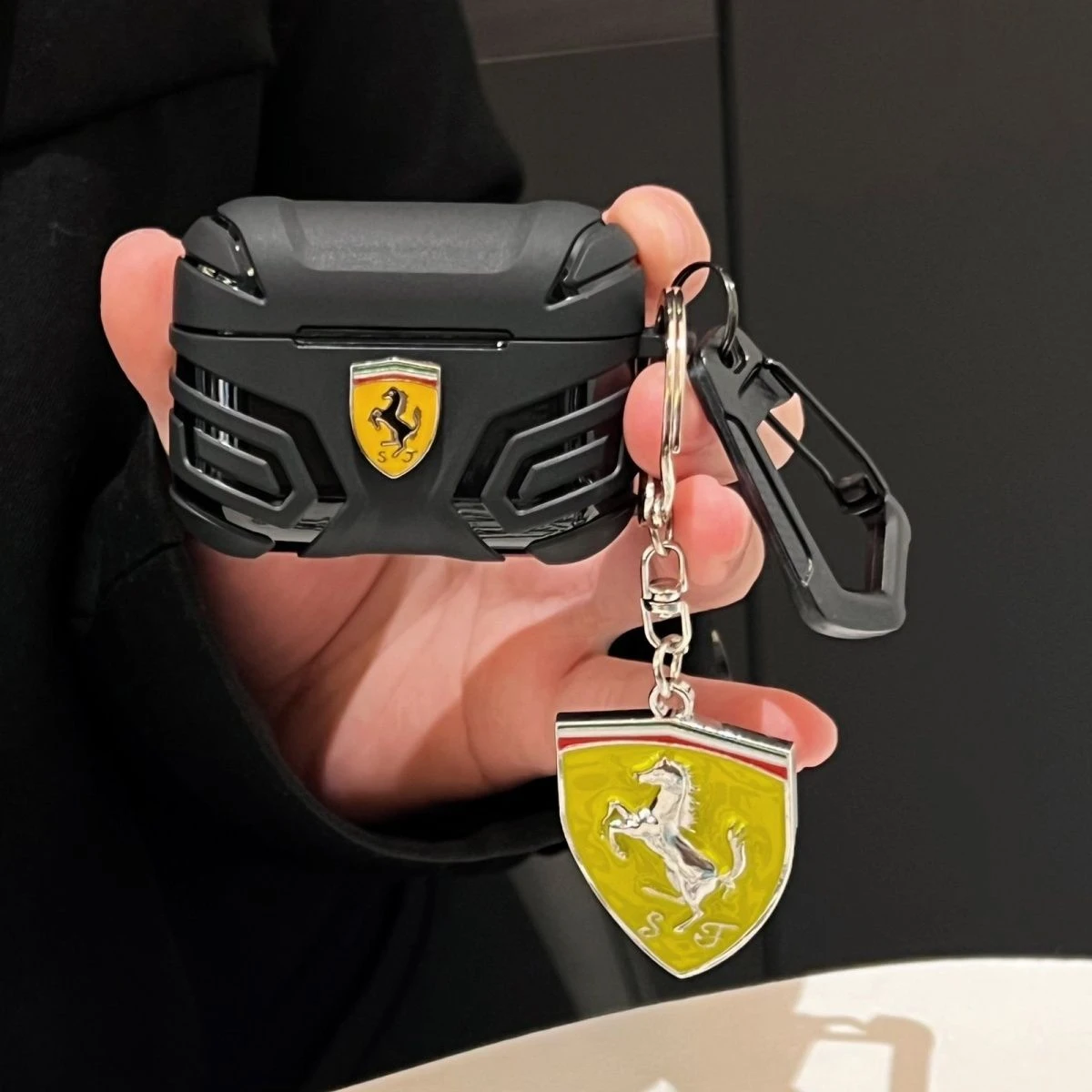 Funda protectora para auriculares Bluetooth inalámbricos con logotipo de coche para Ferrari Roma F80 296 GTB GTS SF90 Stradale Spider Spyde para AirPods pro