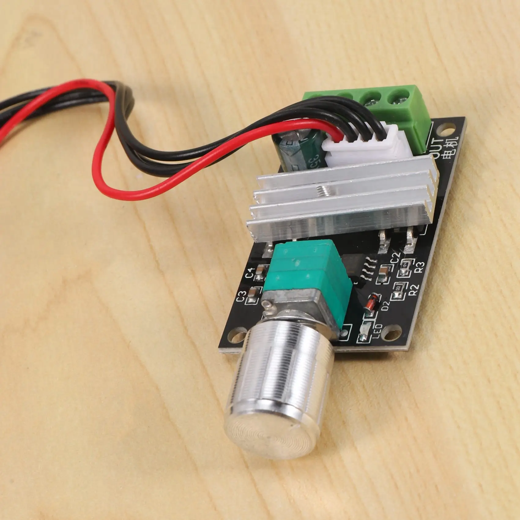 

2X 6 В 12 В 24 В 3A ШИМ регулятор скорости двигателя постоянного тока вперед и назад переключатель управления 1203B-AT30