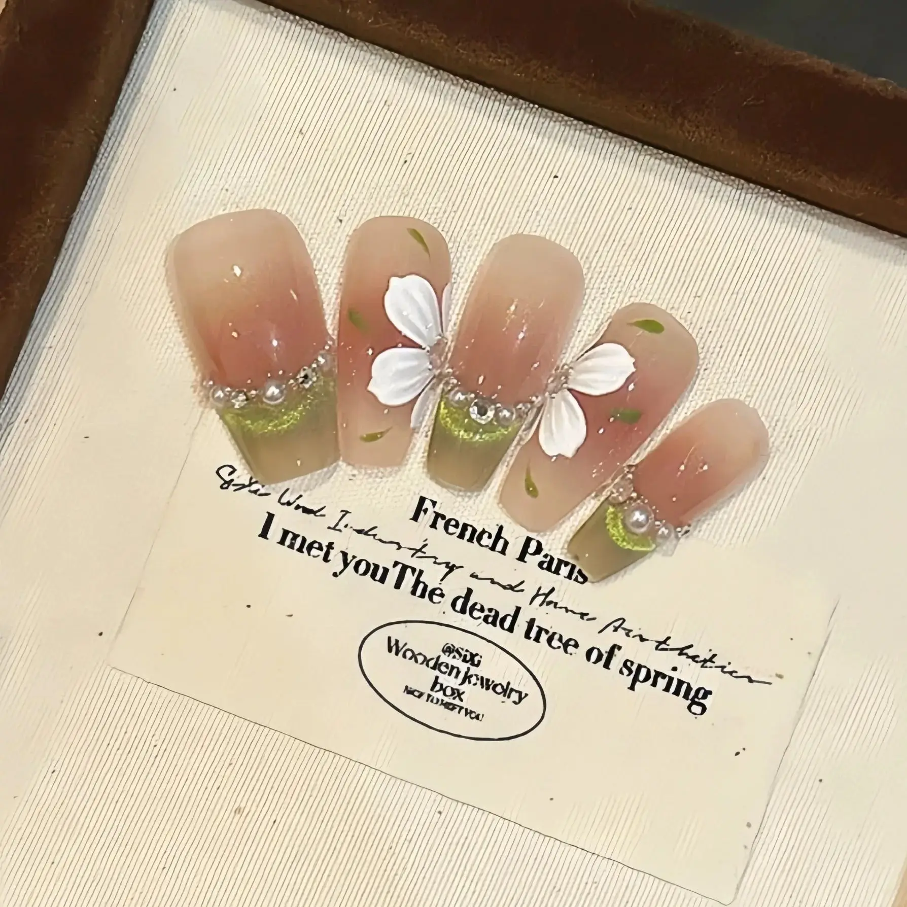 Handmade Green Press On Nails Blush Cat Eye Flower Decoration Fake Nails Full Cover Artificial Manicuree Wearable Long Coffin