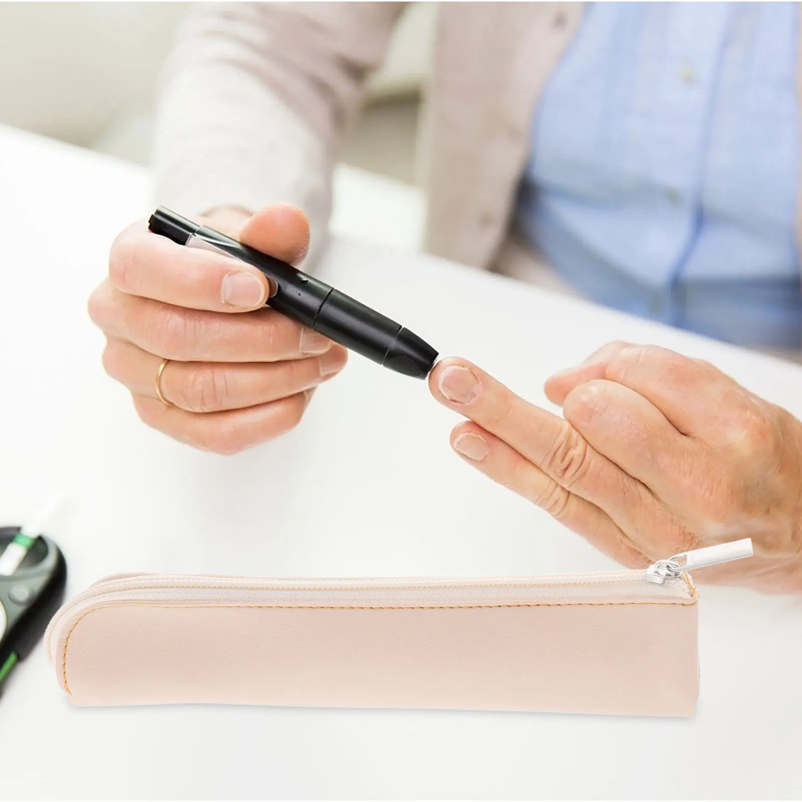 Portable Slim Insulin Pen Bag Small Pencil Case Zipper Holder Travel Pencil Pouch Cute Pen Case for Purse Stationery Pouch view 3