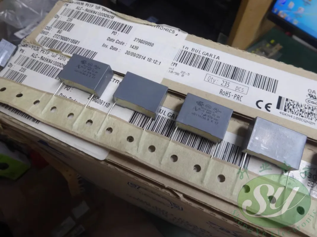 5PCS AV R46 1,0 uf/275VAC 1uf 1u0 105 Neue dicke 9,7 film kondensator 22MM R46KN4100DQN2M