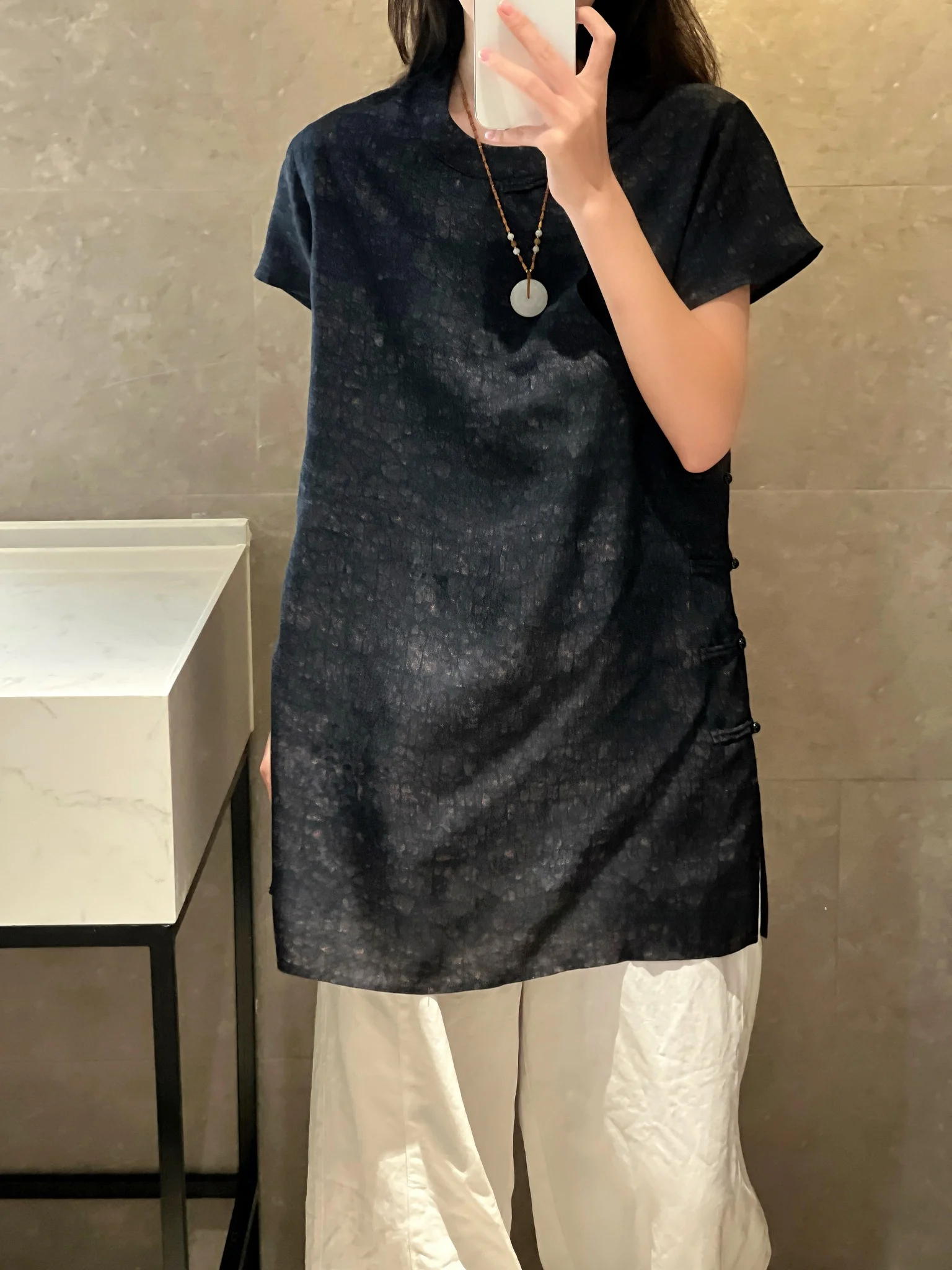 

Новая женская шелковая майка 2025 года из китайского шелка Франт Клауд, с круглым вырезом, стандартной длины, для повседневной носки