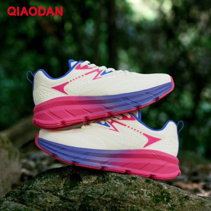 QIAODAN Sneakers for Men 2024 New Breathable Lightweight Shock-Absorbant Anti-Slippery Comfortable Running Shoes XM15240245F